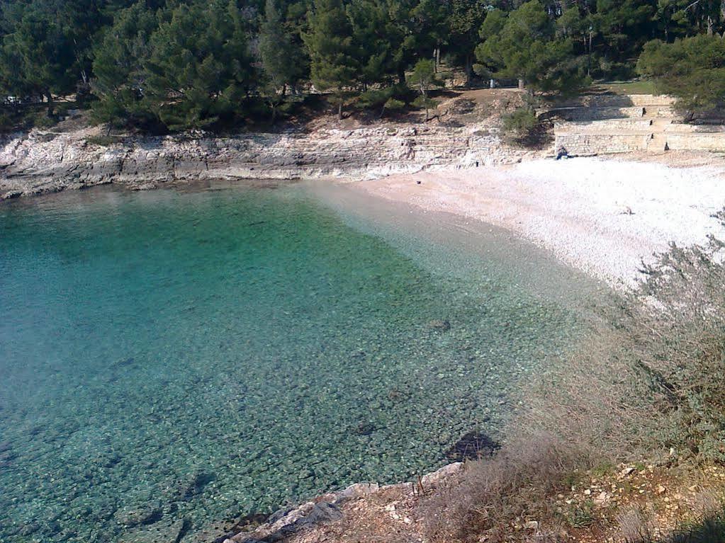 Apartment For Holidays In Pula Extérieur photo